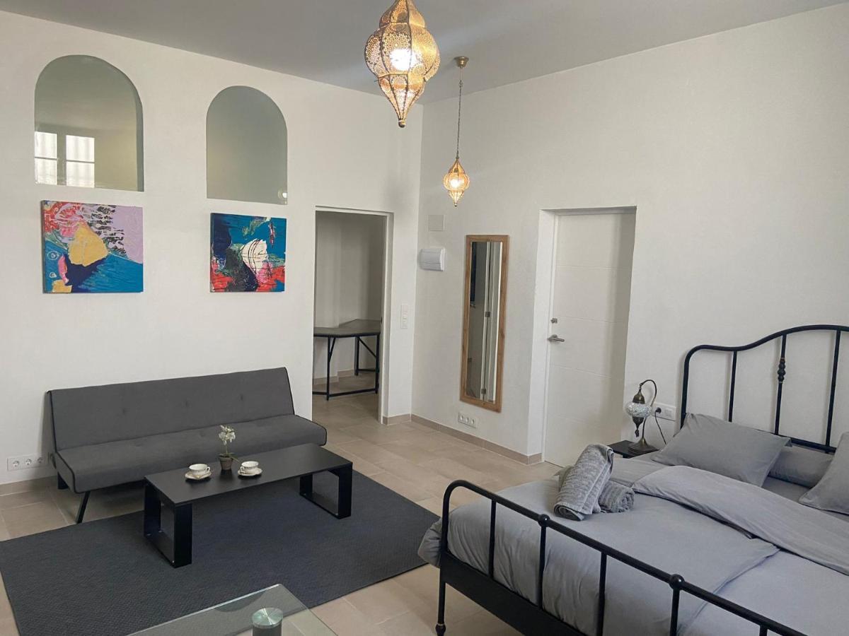Azafran Jerez Estudio Χέρεζ Εξωτερικό φωτογραφία
